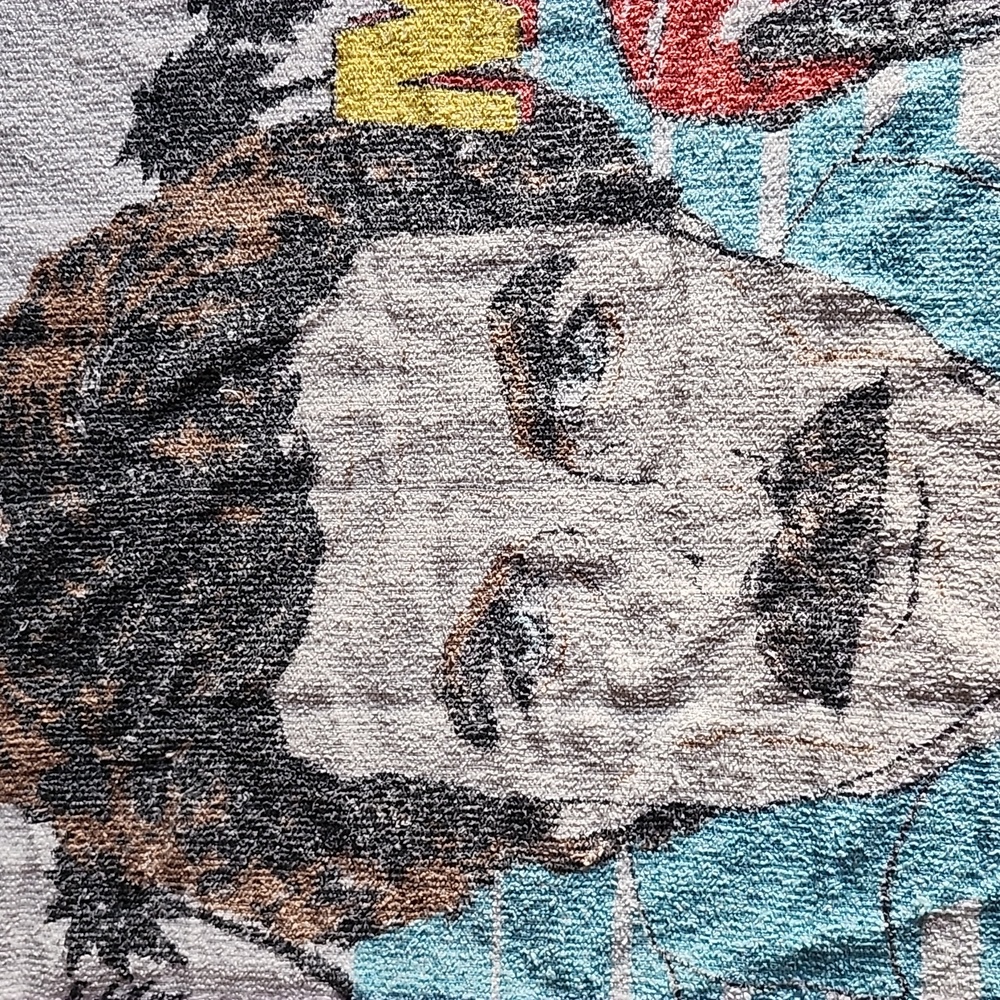 Vintage 1980 Magnum P.I. Beach Towel with Red Car Design Universal City Studios - Picture 6 of 10
